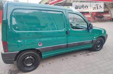 Грузовой фургон Citroen Berlingo 2004 в Львове