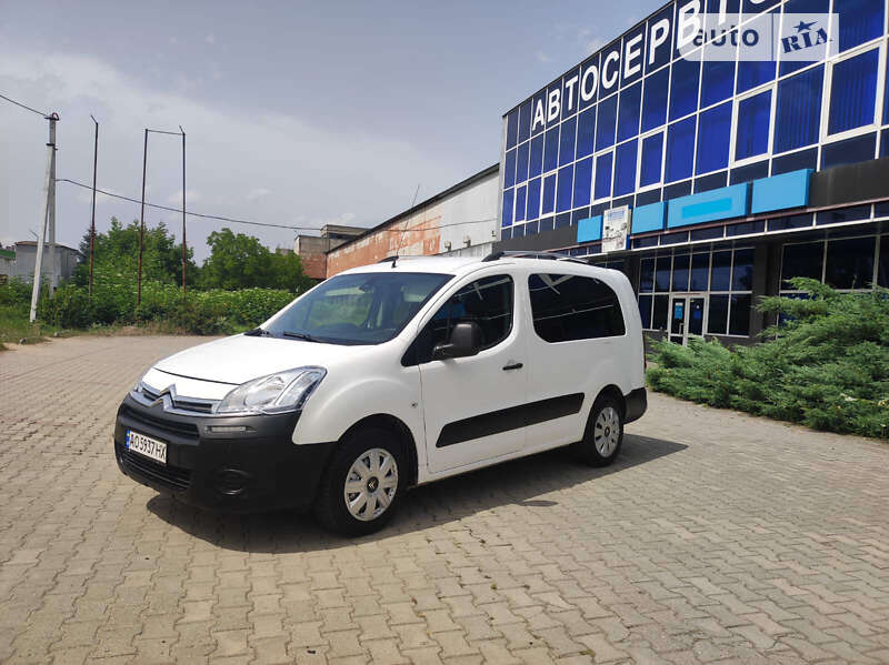 Минивэн Citroen Berlingo 2010 в Ужгороде