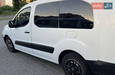 Минивэн Citroen Berlingo 2010 в 