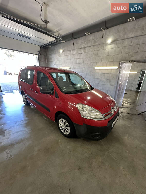 Минивэн Citroen Berlingo 2014 в Днепре