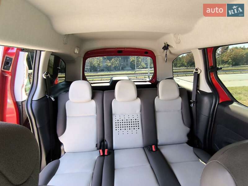Минивэн Citroen Berlingo 2014 в Киеве