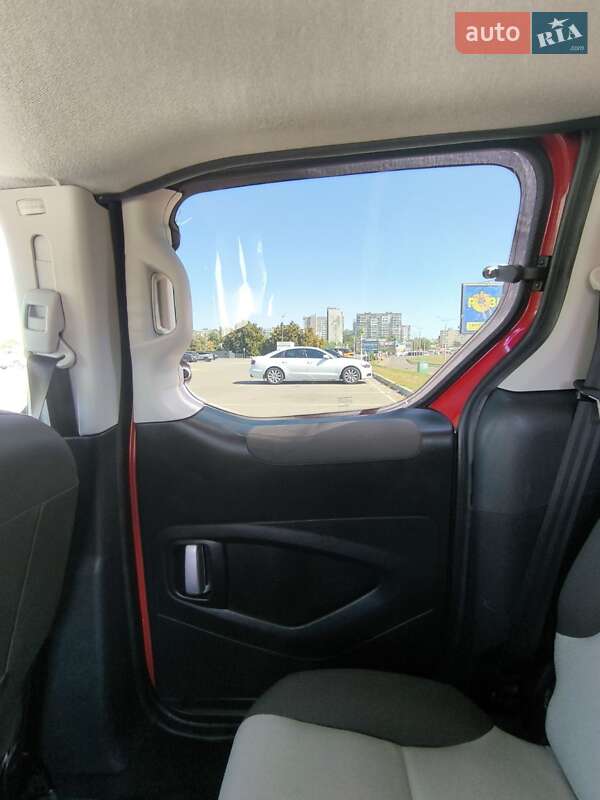 Минивэн Citroen Berlingo 2014 в Киеве