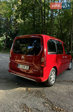 Минивэн Citroen Berlingo 2015 в 