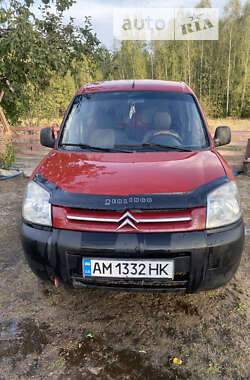 Вантажний фургон Citroen Berlingo 2004 в Звягелі