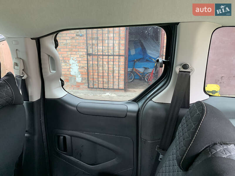 Минивэн Citroen Berlingo 2013 в Хмельницком