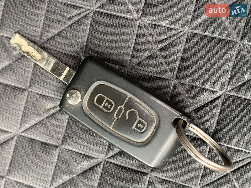 Минивэн Citroen Berlingo 2013 в Хмельницком
