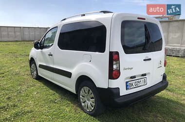 Вантажний фургон Citroen Berlingo 2015 в Рівному