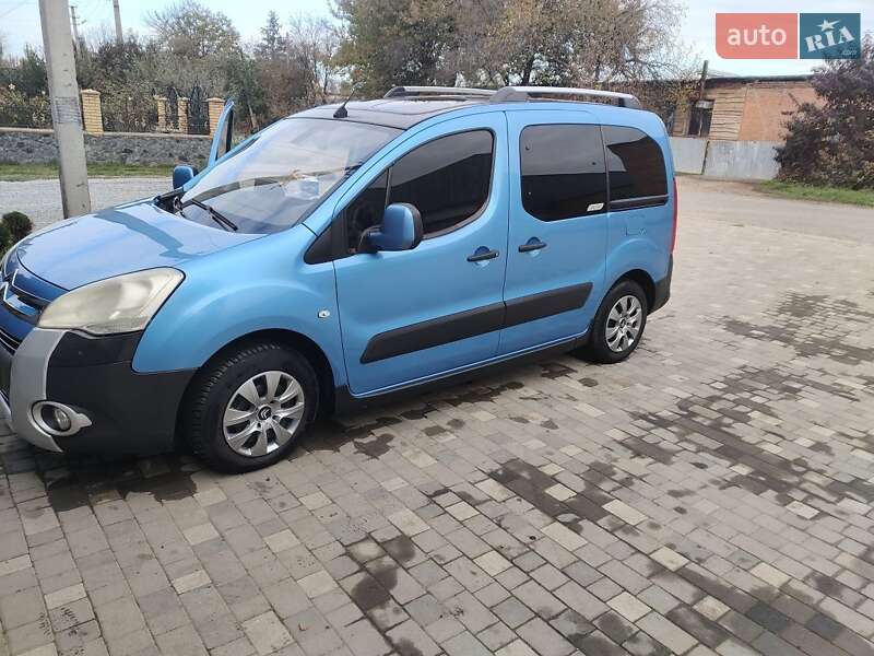 Минивэн Citroen Berlingo 2012 в Летичеве