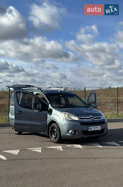 Минивэн Citroen Berlingo 2009 в 