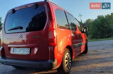 Минивэн Citroen Berlingo 2011 в Хороле