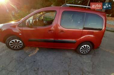 Минивэн Citroen Berlingo 2011 в Хороле