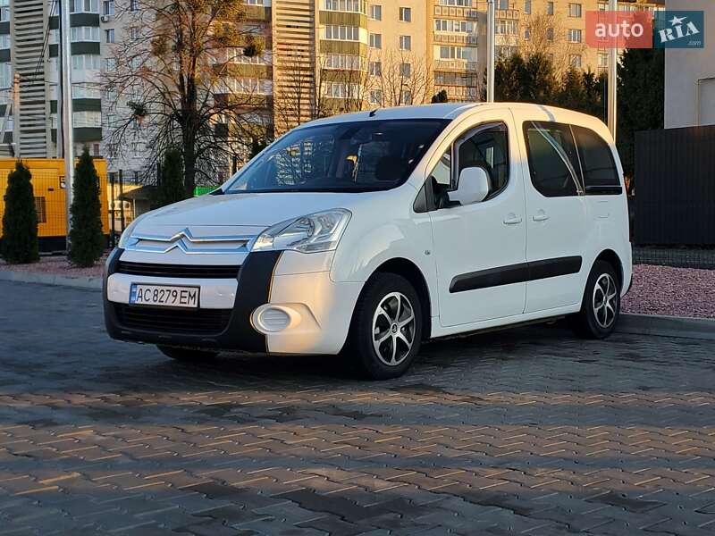Минивэн Citroen Berlingo 2009 в 