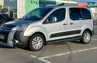 Минивэн Citroen Berlingo 2010 в Киеве