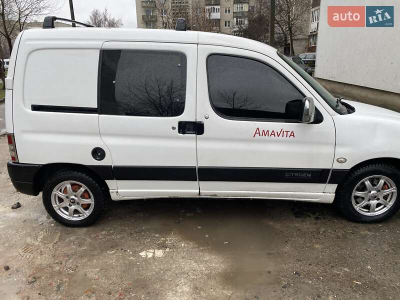 Минивэн Citroen Berlingo 2007 в 
