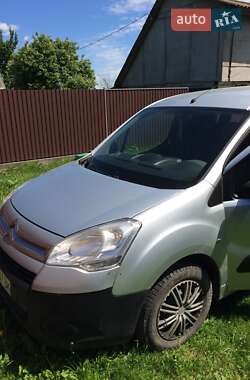 Вантажний фургон Citroen Berlingo 2011 в Володимирці