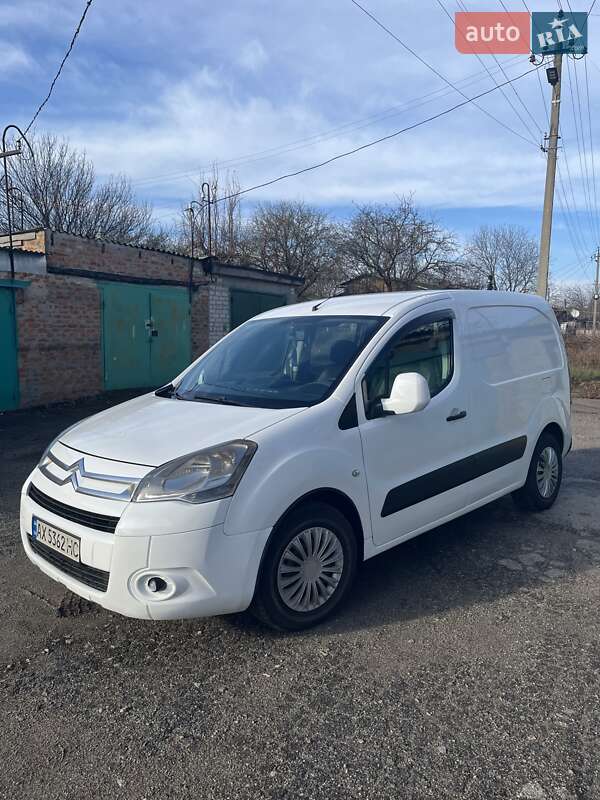 Минивэн Citroen Berlingo 2011 в Краснограде