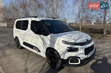 Минивэн Citroen Berlingo 2022 в 