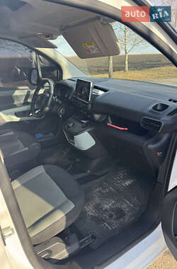 Минивэн Citroen Berlingo 2022 в 
