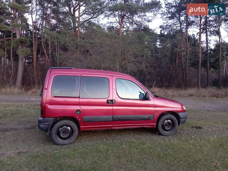 Минивэн Citroen Berlingo 2000 в Звягеле