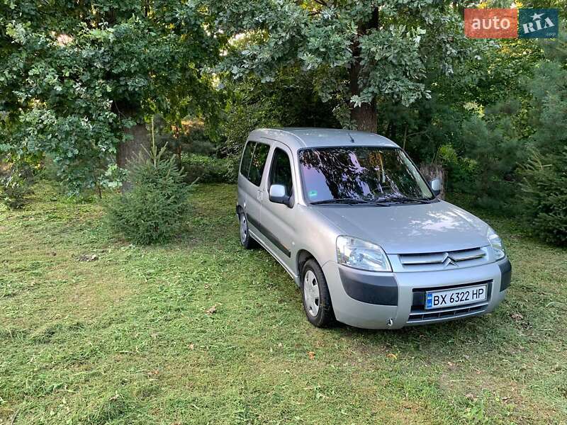 Минивэн Citroen Berlingo 2007 в Нетешине
