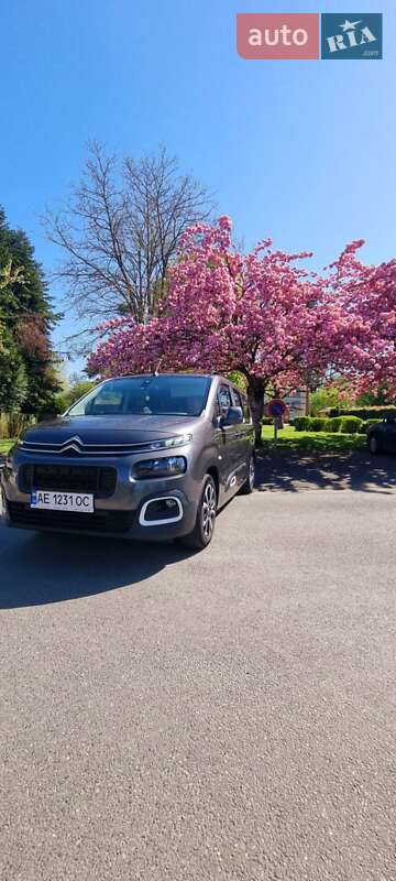 Минивэн Citroen Berlingo 2020 в 