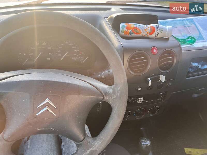 Минивэн Citroen Berlingo 2008 в Комарному