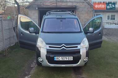Минивэн Citroen Berlingo 2011 в 