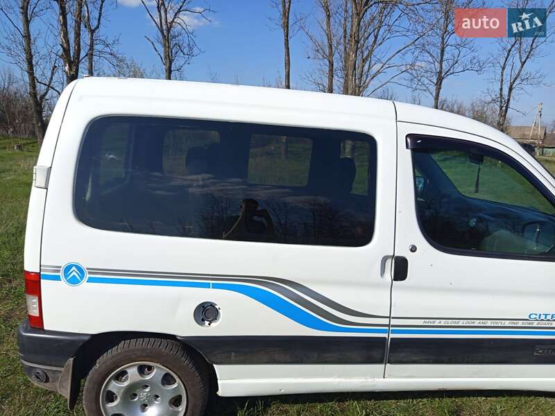 Мінівен Citroen Berlingo 2006 в Краматорську