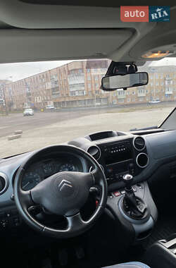 Минивэн Citroen Berlingo 2010 в 