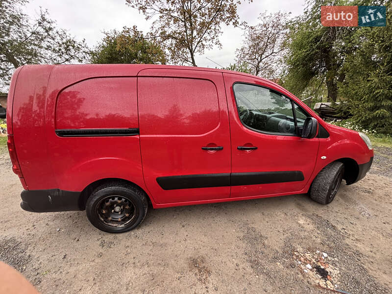 Грузовой фургон Citroen Berlingo 2011 в Львове