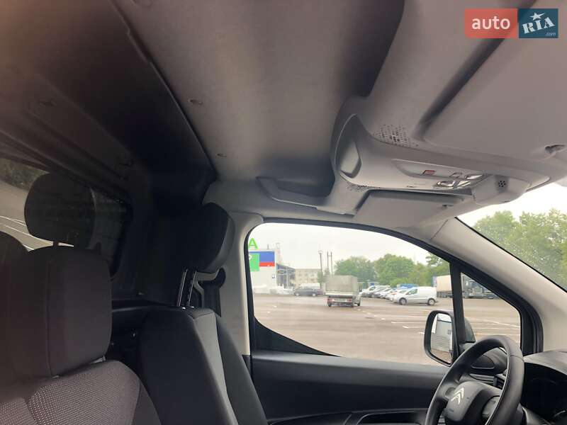 Вантажний фургон Citroen Berlingo 2022 в Рівному