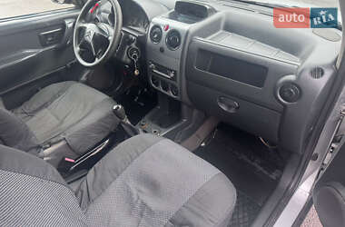 Грузовой фургон Citroen Berlingo 2004 в 