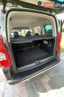 Минивэн Citroen Berlingo 2011 в 