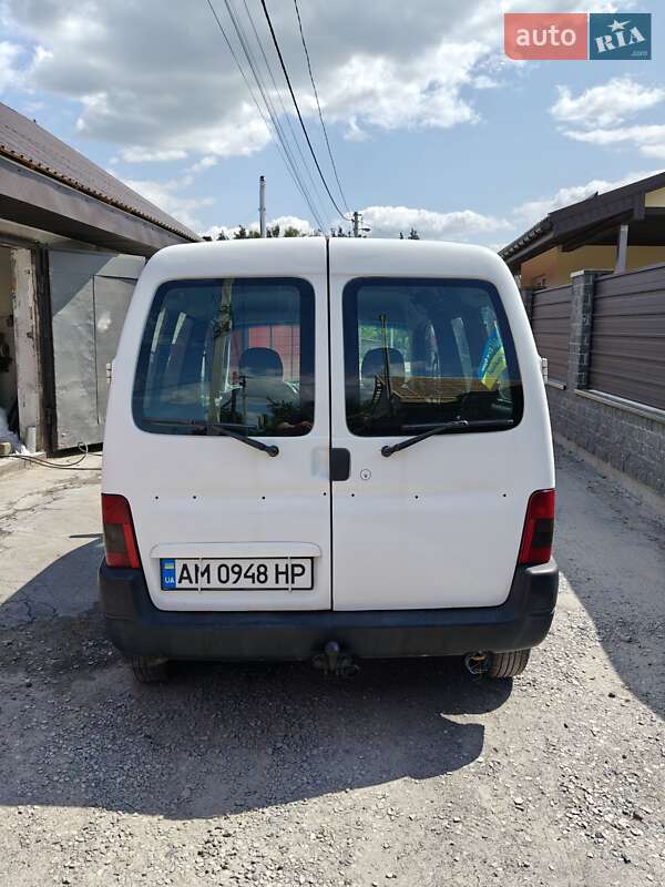 Грузовой фургон Citroen Berlingo 2003 в Звягеле
