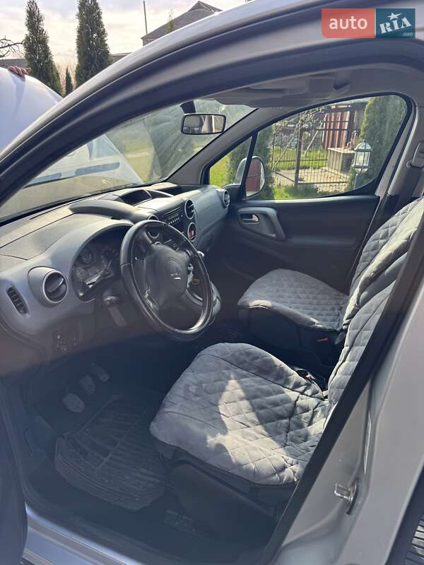 Минивэн Citroen Berlingo 2010 в Требухове