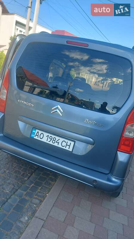 Минивэн Citroen Berlingo 2010 в Хусте