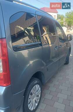 Минивэн Citroen Berlingo 2010 в 