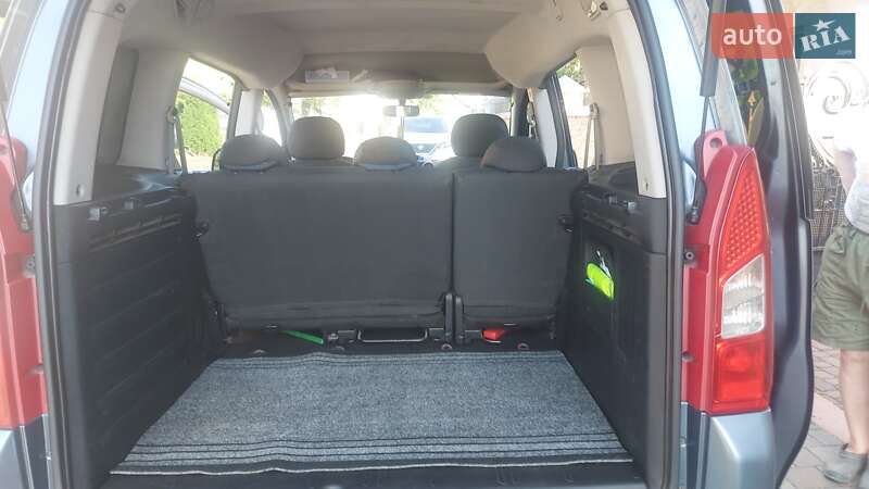 Минивэн Citroen Berlingo 2010 в Хусте