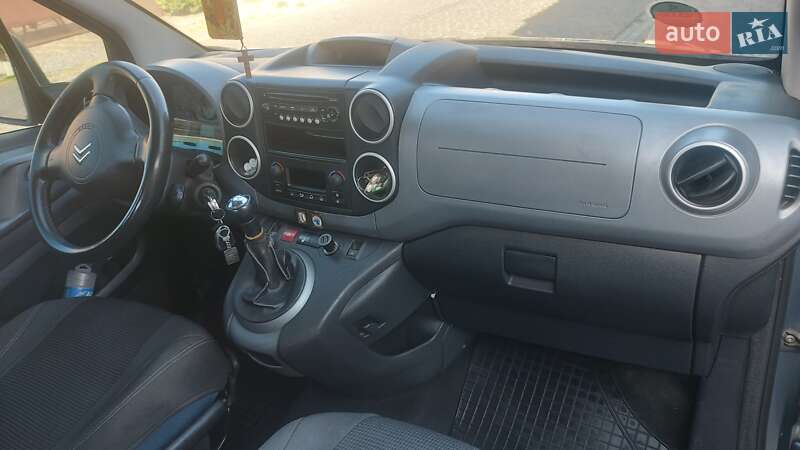 Минивэн Citroen Berlingo 2010 в Хусте