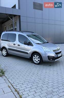 Минивэн Citroen Berlingo 2017 в 