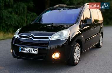 Минивэн Citroen Berlingo 2011 в 