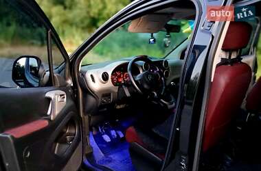 Минивэн Citroen Berlingo 2011 в 