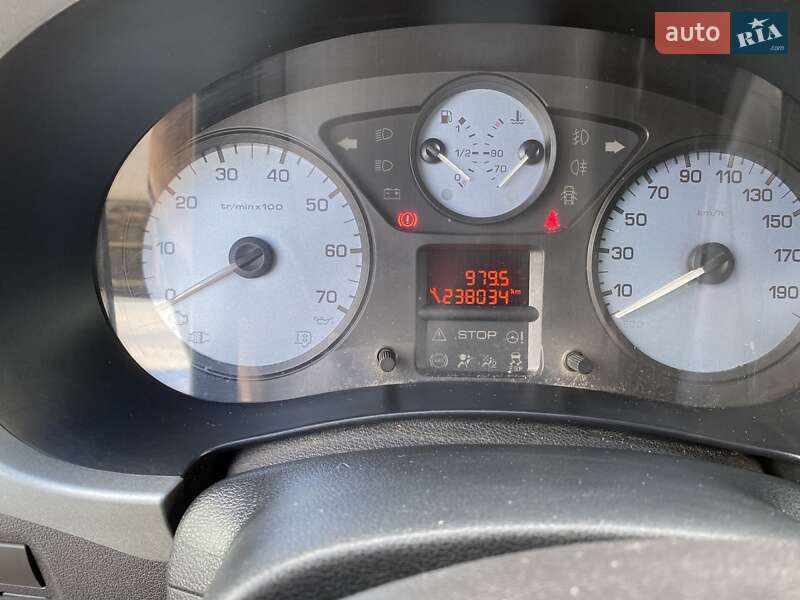 Минивэн Citroen Berlingo 2013 в Виннице