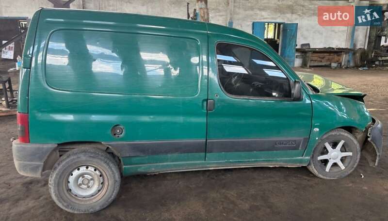 Грузовой фургон Citroen Berlingo 2006 в Синельниково