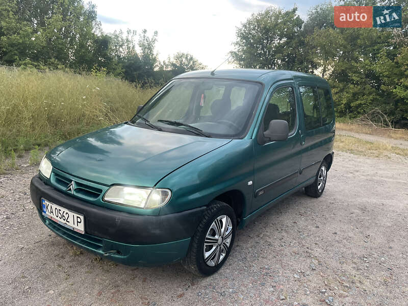 Мінівен Citroen Berlingo 2001 в Василькові