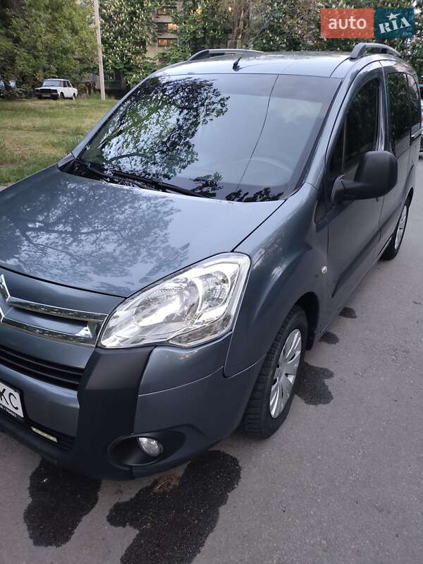 Минивэн Citroen Berlingo 2011 в Запорожье