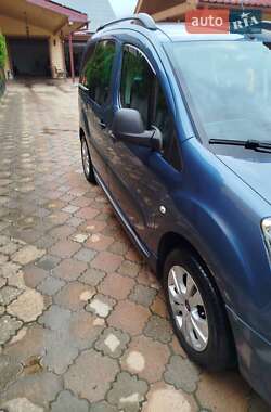 Минивэн Citroen Berlingo 2015 в 