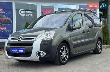 Минивэн Citroen Berlingo 2011 в 