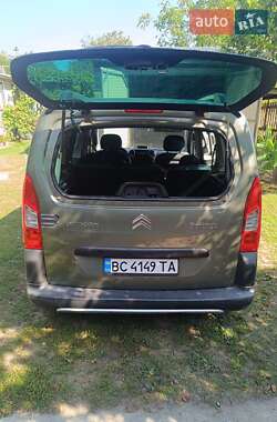 Минивэн Citroen Berlingo 2010 в 