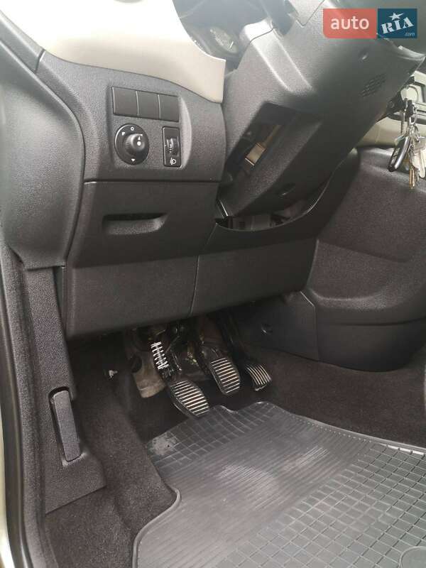 Минивэн Citroen Berlingo 2012 в Киеве